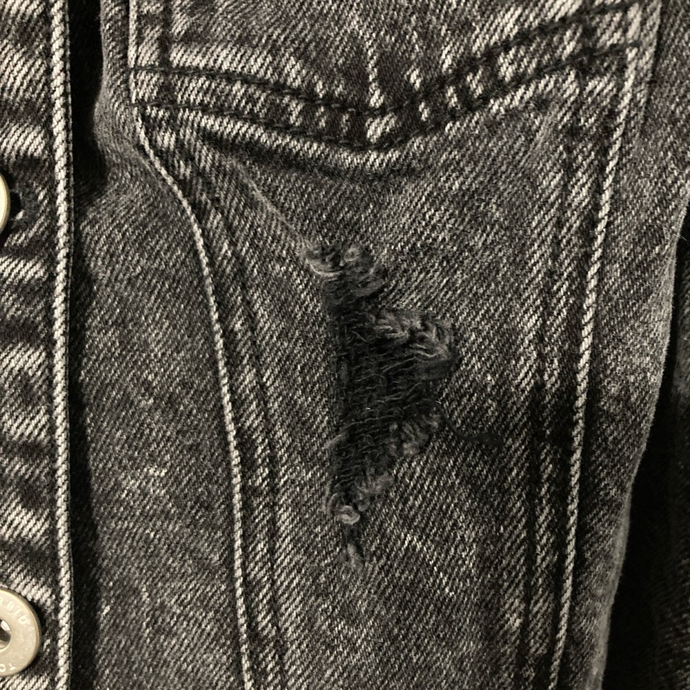 Torrid puff sleeve denim jacket - Picture 10 of 17